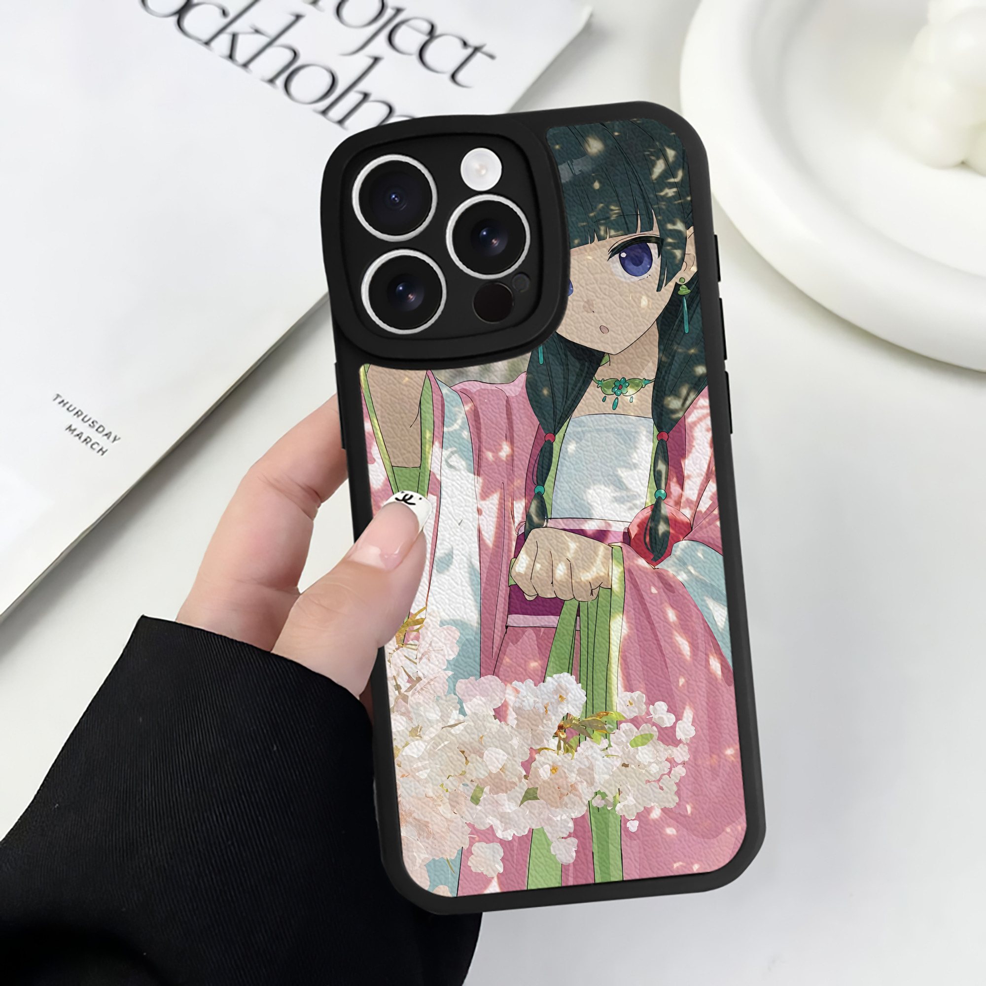 薬屋のひとりごと The Apothecary Diaries 【iPhone 16シリーズ対応】シリコンスマホケース（レザー調） 材質：シリコン